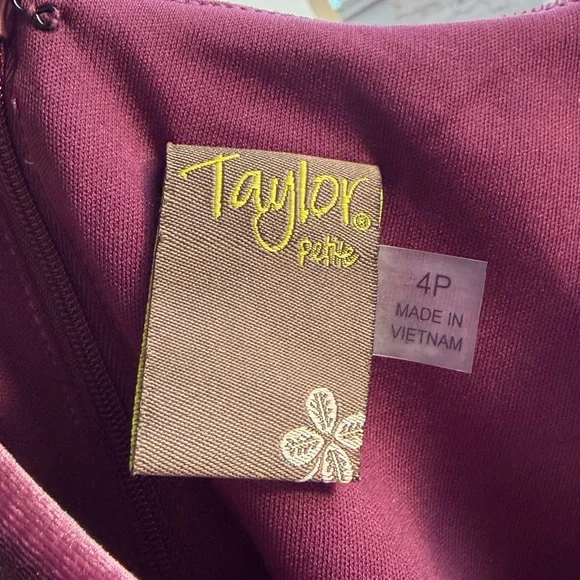 🆕Taylor Petite Velvet Midi Dress Burgundy Wine Slip Size4P Elegant Evening Party - Picture 14 of 17